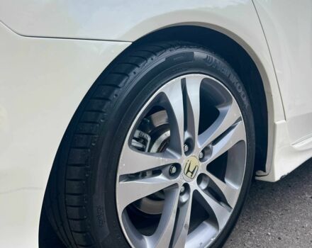 Белый Хонда Аккорд, объемом двигателя 2.4 л и пробегом 160 тыс. км за 11500 $, фото 13 на Automoto.ua