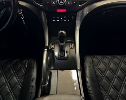 Белый Хонда Аккорд, объемом двигателя 2 л и пробегом 189 тыс. км за 9900 $, фото 11 на Automoto.ua