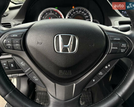 Белый Хонда Аккорд, объемом двигателя 2.2 л и пробегом 170 тыс. км за 10900 $, фото 23 на Automoto.ua