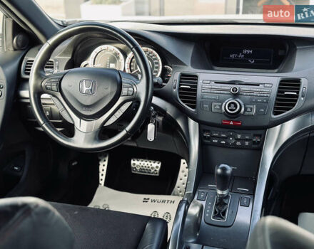 Білий Хонда Аккорд, об'ємом двигуна 2.35 л та пробігом 156 тис. км за 9999 $, фото 29 на Automoto.ua