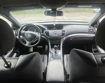 Белый Хонда Аккорд, объемом двигателя 2.4 л и пробегом 160 тыс. км за 11500 $, фото 4 на Automoto.ua