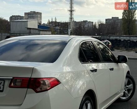 Белый Хонда Аккорд, объемом двигателя 2.35 л и пробегом 195 тыс. км за 10800 $, фото 14 на Automoto.ua