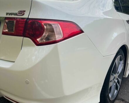 Белый Хонда Аккорд, объемом двигателя 2.4 л и пробегом 160 тыс. км за 11500 $, фото 12 на Automoto.ua