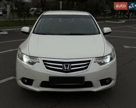 Белый Хонда Аккорд, объемом двигателя 2.2 л и пробегом 170 тыс. км за 10900 $, фото 7 на Automoto.ua
