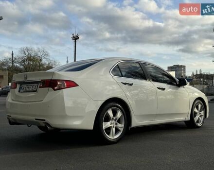 Белый Хонда Аккорд, объемом двигателя 2.35 л и пробегом 195 тыс. км за 10800 $, фото 75 на Automoto.ua