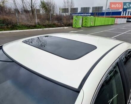 Белый Хонда Аккорд, объемом двигателя 2.35 л и пробегом 227 тыс. км за 10950 $, фото 7 на Automoto.ua