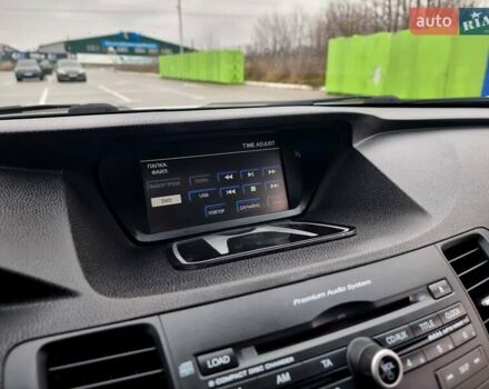 Белый Хонда Аккорд, объемом двигателя 2.35 л и пробегом 227 тыс. км за 10950 $, фото 29 на Automoto.ua