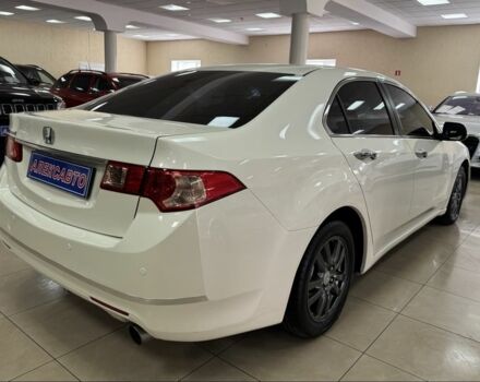 Белый Хонда Аккорд, объемом двигателя 2 л и пробегом 189 тыс. км за 9900 $, фото 4 на Automoto.ua