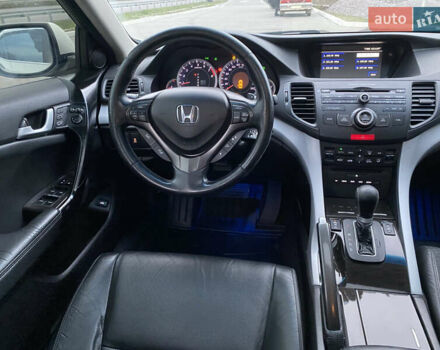 Білий Хонда Аккорд, об'ємом двигуна 2.35 л та пробігом 179 тис. км за 10500 $, фото 17 на Automoto.ua