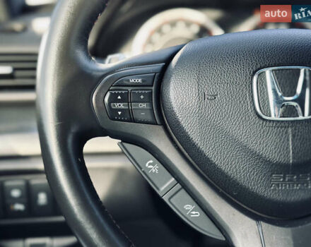 Білий Хонда Аккорд, об'ємом двигуна 2.35 л та пробігом 156 тис. км за 9999 $, фото 44 на Automoto.ua