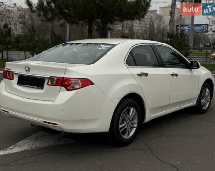 Белый Хонда Аккорд, объемом двигателя 2.2 л и пробегом 170 тыс. км за 10900 $, фото 12 на Automoto.ua