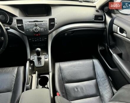 Белый Хонда Аккорд, объемом двигателя 2.35 л и пробегом 195 тыс. км за 10800 $, фото 36 на Automoto.ua