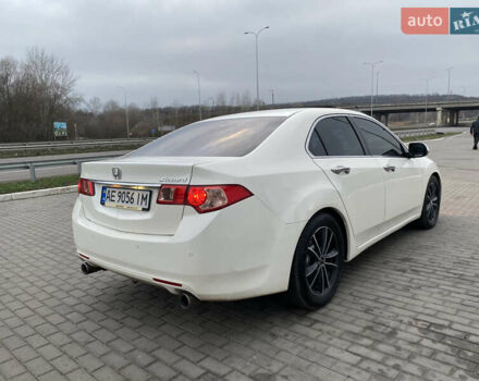 Білий Хонда Аккорд, об'ємом двигуна 2.35 л та пробігом 179 тис. км за 10500 $, фото 5 на Automoto.ua