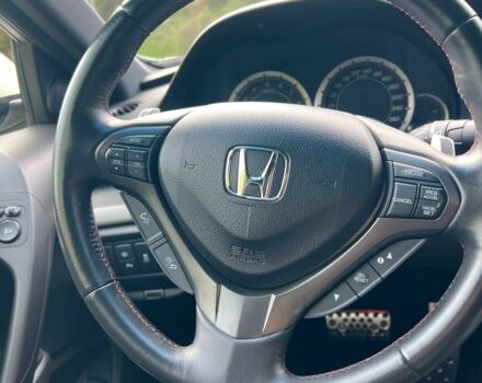 Белый Хонда Аккорд, объемом двигателя 2.4 л и пробегом 160 тыс. км за 11500 $, фото 5 на Automoto.ua