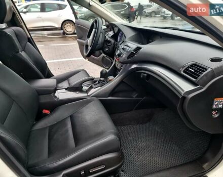 Белый Хонда Аккорд, объемом двигателя 2.35 л и пробегом 227 тыс. км за 10950 $, фото 36 на Automoto.ua