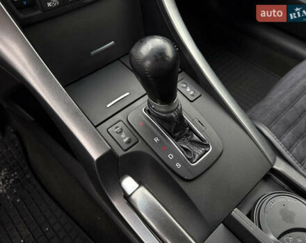 Белый Хонда Аккорд, объемом двигателя 2.2 л и пробегом 170 тыс. км за 10900 $, фото 21 на Automoto.ua