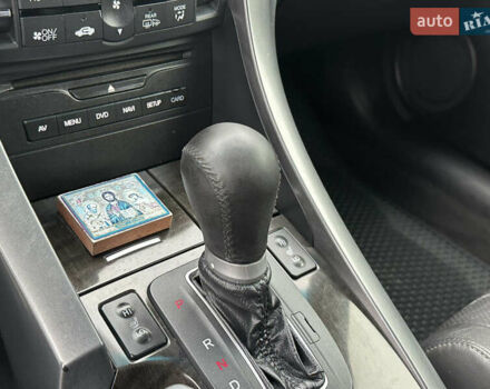 Белый Хонда Аккорд, объемом двигателя 2.4 л и пробегом 227 тыс. км за 9999 $, фото 36 на Automoto.ua