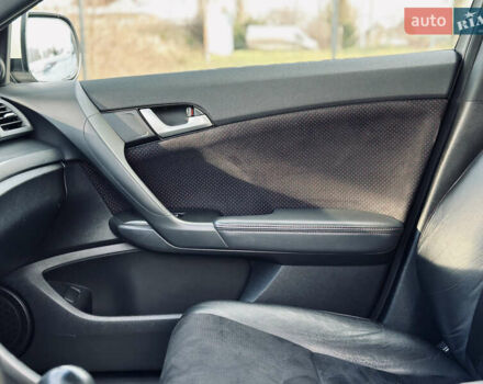 Білий Хонда Аккорд, об'ємом двигуна 2.35 л та пробігом 156 тис. км за 9999 $, фото 25 на Automoto.ua