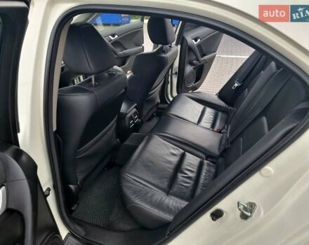 Белый Хонда Аккорд, объемом двигателя 2.35 л и пробегом 227 тыс. км за 10950 $, фото 37 на Automoto.ua