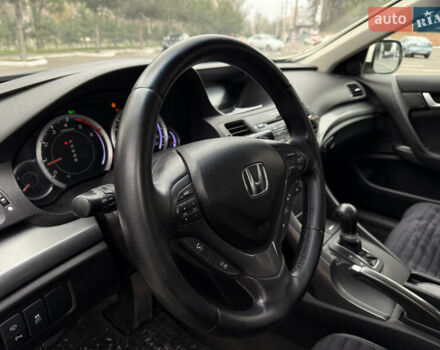 Белый Хонда Аккорд, объемом двигателя 2.2 л и пробегом 170 тыс. км за 10900 $, фото 18 на Automoto.ua