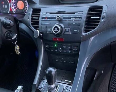 Белый Хонда Аккорд, объемом двигателя 2.4 л и пробегом 177 тыс. км за 9900 $, фото 30 на Automoto.ua