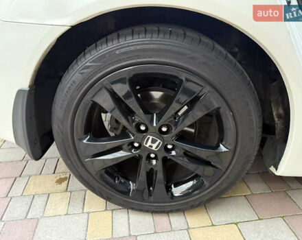 Белый Хонда Аккорд, объемом двигателя 2 л и пробегом 123 тыс. км за 11999 $, фото 16 на Automoto.ua