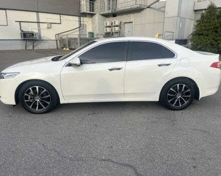 Белый Хонда Аккорд, объемом двигателя 2.4 л и пробегом 183 тыс. км за 10900 $, фото 1 на Automoto.ua