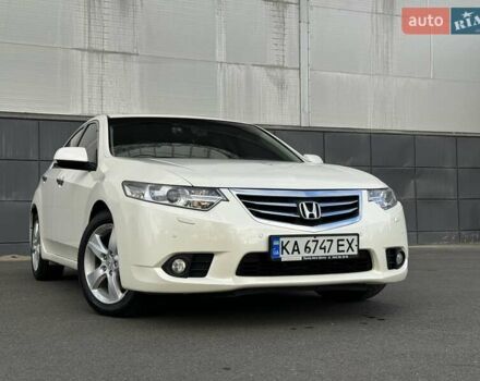 Белый Хонда Аккорд, объемом двигателя 2.35 л и пробегом 195 тыс. км за 10800 $, фото 23 на Automoto.ua
