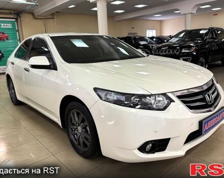 Белый Хонда Аккорд, объемом двигателя 2 л и пробегом 189 тыс. км за 9900 $, фото 5 на Automoto.ua