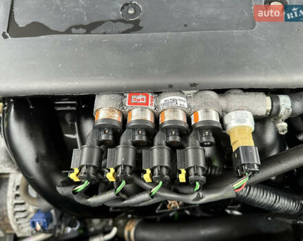 Белый Хонда Аккорд, объемом двигателя 2.4 л и пробегом 227 тыс. км за 9999 $, фото 60 на Automoto.ua