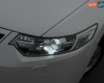 Белый Хонда Аккорд, объемом двигателя 2.2 л и пробегом 170 тыс. км за 10900 $, фото 3 на Automoto.ua