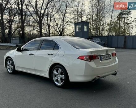Белый Хонда Аккорд, объемом двигателя 2.35 л и пробегом 195 тыс. км за 10800 $, фото 61 на Automoto.ua