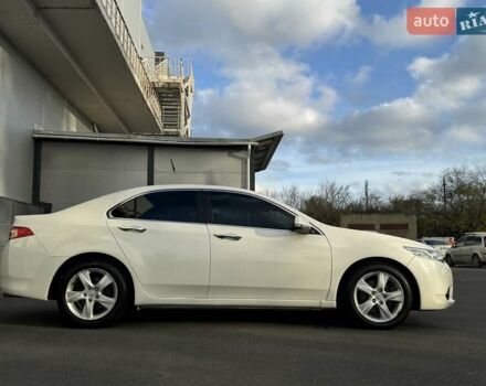 Белый Хонда Аккорд, объемом двигателя 2.35 л и пробегом 195 тыс. км за 10800 $, фото 77 на Automoto.ua