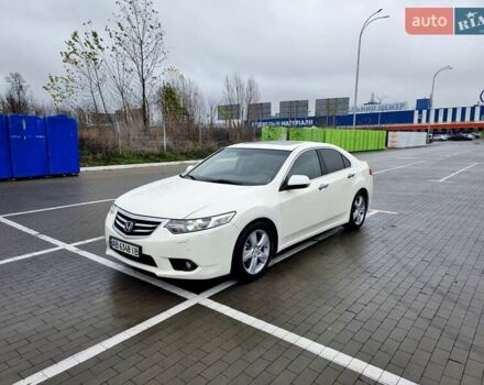 Белый Хонда Аккорд, объемом двигателя 2.35 л и пробегом 227 тыс. км за 10950 $, фото 22 на Automoto.ua