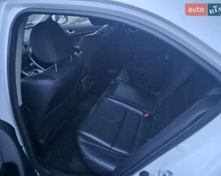 Белый Хонда Аккорд, объемом двигателя 2 л и пробегом 199 тыс. км за 10950 $, фото 11 на Automoto.ua