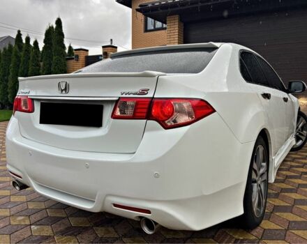 Хонда Аккорд 2012 в Киеве на Automoto.ua Белый Хонда Аккорд, объемом двигателя 2.4 л и пробегом 184 тыс. км за 12450 $, фото 9 на Automoto.ua