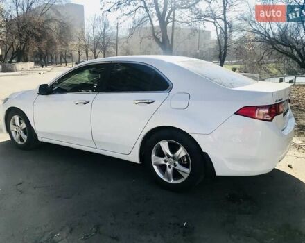 Белый Хонда Аккорд, объемом двигателя 2 л и пробегом 164 тыс. км за 12000 $, фото 5 на Automoto.ua