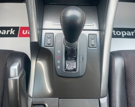 Белый Хонда Аккорд, объемом двигателя 2.4 л и пробегом 154 тыс. км за 13790 $, фото 16 на Automoto.ua