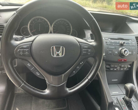 Белый Хонда Аккорд, объемом двигателя 2 л и пробегом 116 тыс. км за 13100 $, фото 11 на Automoto.ua