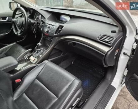 Белый Хонда Аккорд, объемом двигателя 2 л и пробегом 199 тыс. км за 10950 $, фото 15 на Automoto.ua