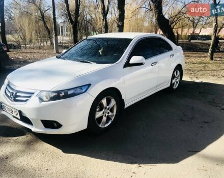 Белый Хонда Аккорд, объемом двигателя 2 л и пробегом 164 тыс. км за 12000 $, фото 6 на Automoto.ua
