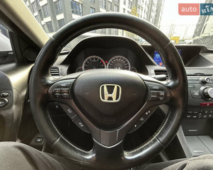 Белый Хонда Аккорд, объемом двигателя 2 л и пробегом 231 тыс. км за 8950 $, фото 30 на Automoto.ua