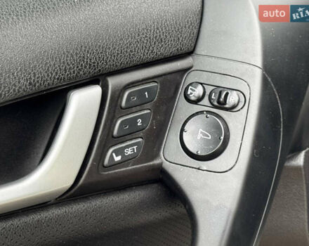 Білий Хонда Аккорд, об'ємом двигуна 2.4 л та пробігом 169 тис. км за 11350 $, фото 26 на Automoto.ua