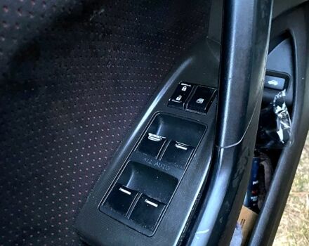 Белый Хонда Аккорд, объемом двигателя 2.4 л и пробегом 160 тыс. км за 10500 $, фото 6 на Automoto.ua