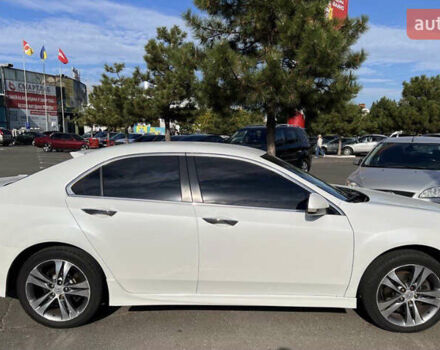 Белый Хонда Аккорд, объемом двигателя 2.4 л и пробегом 230 тыс. км за 10977 $, фото 1 на Automoto.ua