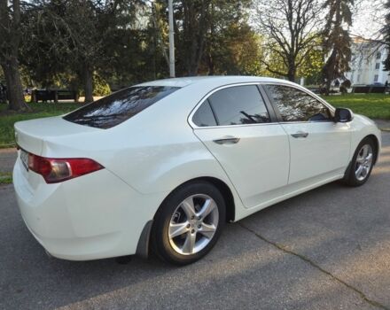 Белый Хонда Аккорд, объемом двигателя 2.4 л и пробегом 137 тыс. км за 12199 $, фото 2 на Automoto.ua