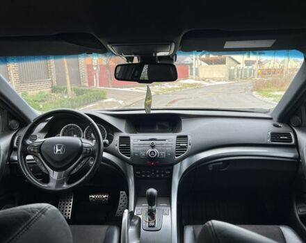 Белый Хонда Аккорд, объемом двигателя 2.4 л и пробегом 165 тыс. км за 11850 $, фото 13 на Automoto.ua