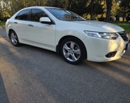 Белый Хонда Аккорд, объемом двигателя 2.4 л и пробегом 137 тыс. км за 12199 $, фото 5 на Automoto.ua