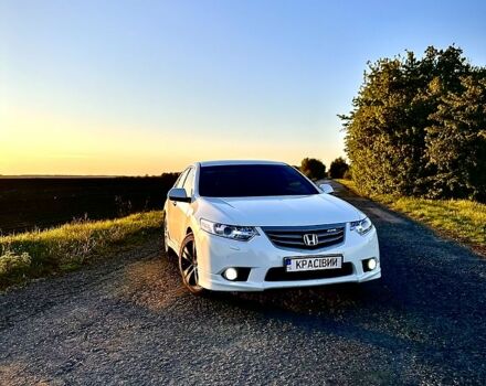 Білий Хонда Аккорд, об'ємом двигуна 2.4 л та пробігом 209 тис. км за 12000 $, фото 5 на Automoto.ua