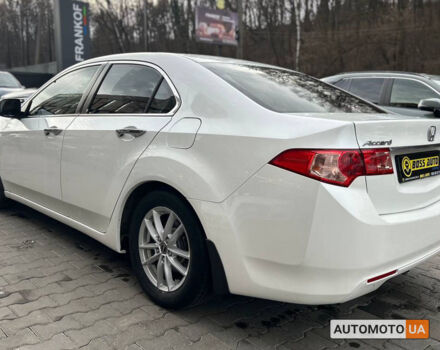 Белый Хонда Аккорд, объемом двигателя 2 л и пробегом 162 тыс. км за 10800 $, фото 3 на Automoto.ua